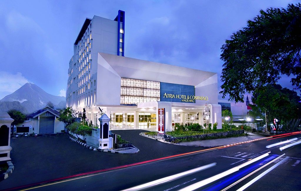 Atria Hotel Magelang Buitenkant foto
